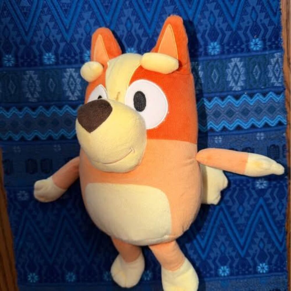 Bluey - Talking Bingo- Plush - working